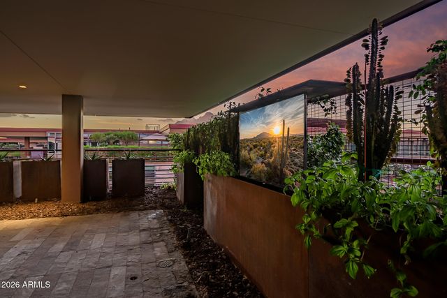 7137 E RANCHO VISTA Drive 7006, Scottsdale, AZ 85251