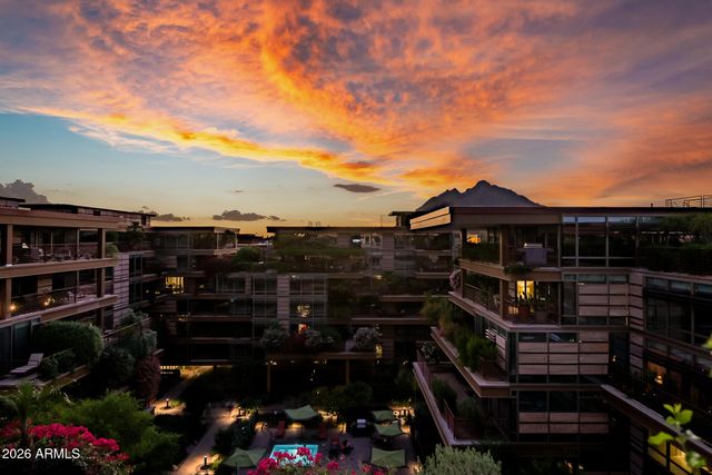 7137 E RANCHO VISTA Drive 7006, Scottsdale, AZ 85251