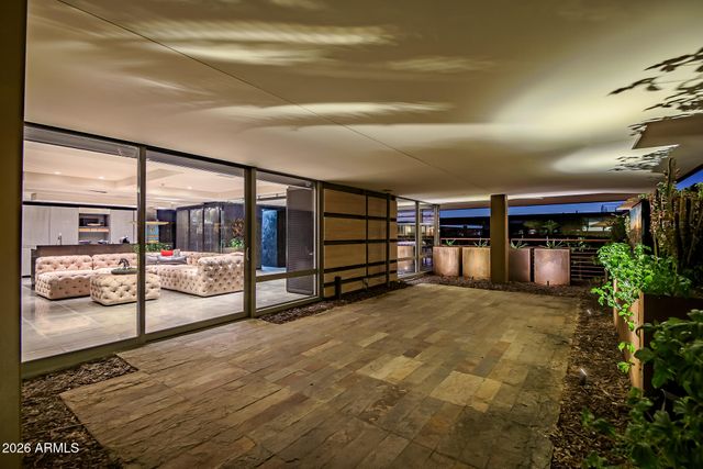 7137 E RANCHO VISTA Drive 7006, Scottsdale, AZ 85251