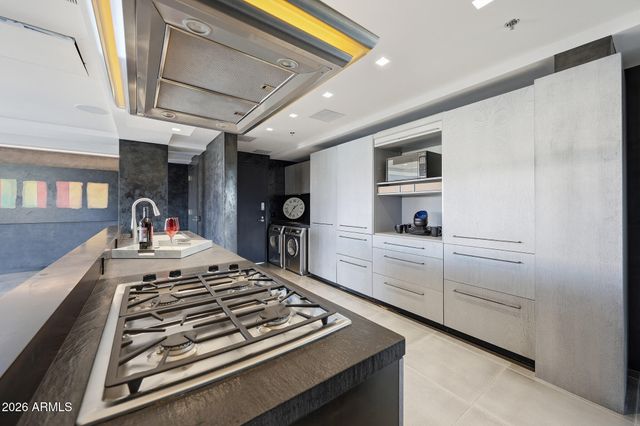 7137 E RANCHO VISTA Drive 7006, Scottsdale, AZ 85251