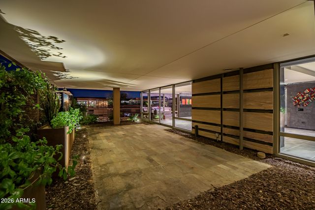 7137 E RANCHO VISTA Drive 7006, Scottsdale, AZ 85251