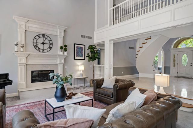 3917 Tarrington Lane, Columbus, OH 43220