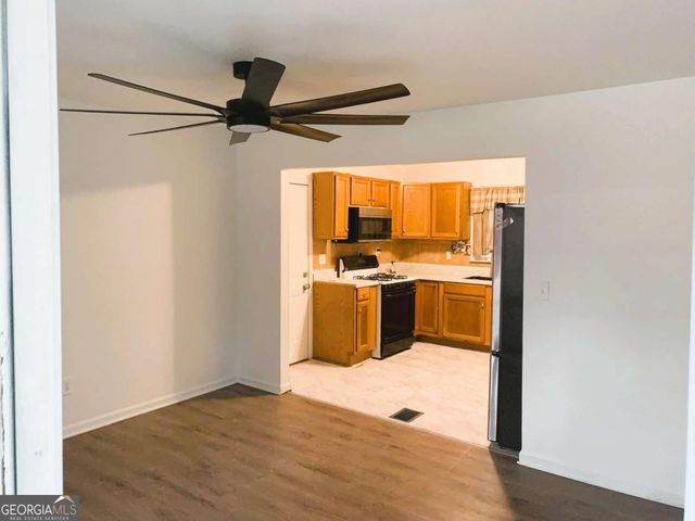 1551 Ferno Drive NW, Atlanta, GA 30318