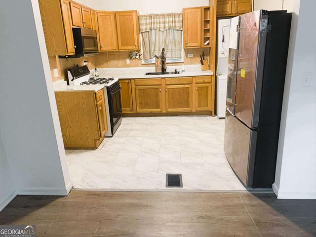 1551 Ferno Drive NW, Atlanta, GA 30318