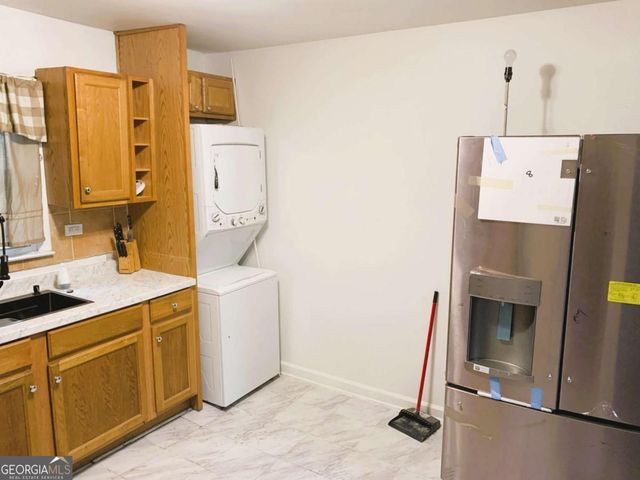 1551 Ferno Drive NW, Atlanta, GA 30318