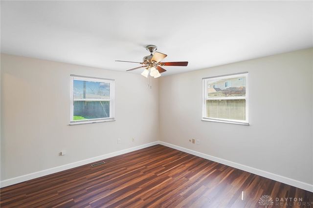 5740 Pennywell Drive, Dayton, OH 45424