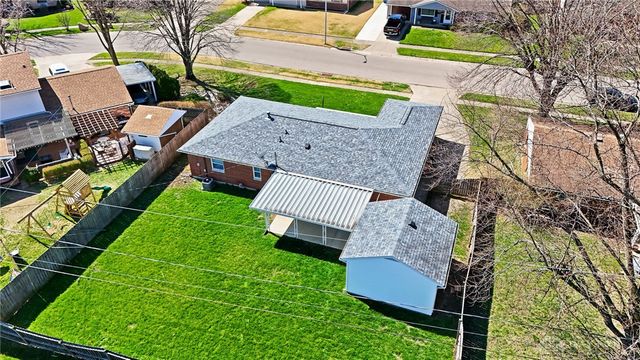 5740 Pennywell Drive, Dayton, OH 45424