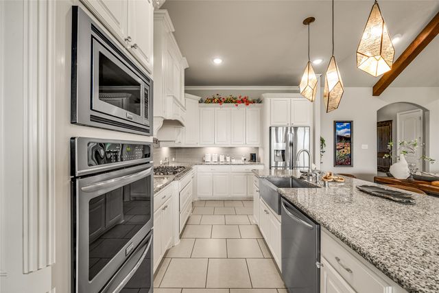 768 Kensington Drive, Mclendon Chisholm, TX 75032