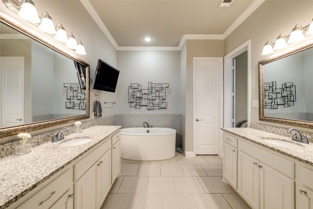 768 Kensington Drive, Mclendon Chisholm, TX 75032