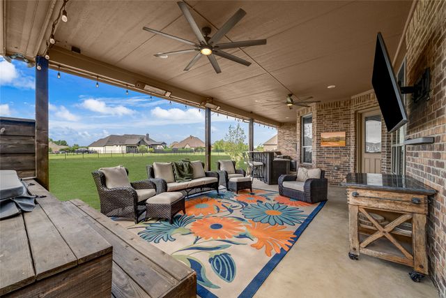 768 Kensington Drive, Mclendon Chisholm, TX 75032
