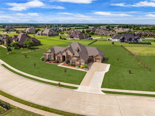 768 Kensington Drive, Mclendon Chisholm, TX 75032