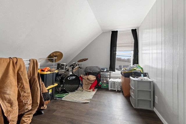 945 VELP AVENUE, Green Bay, WI 54303