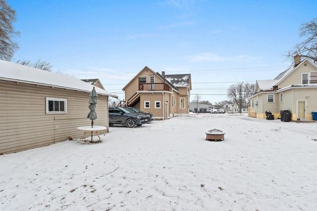 945 VELP AVENUE, Green Bay, WI 54303