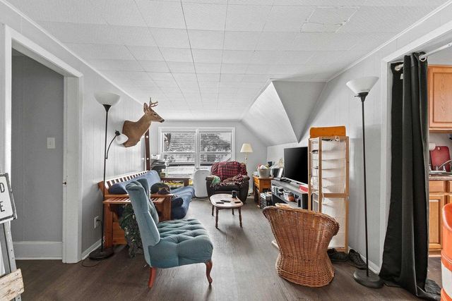 945 VELP AVENUE, Green Bay, WI 54303