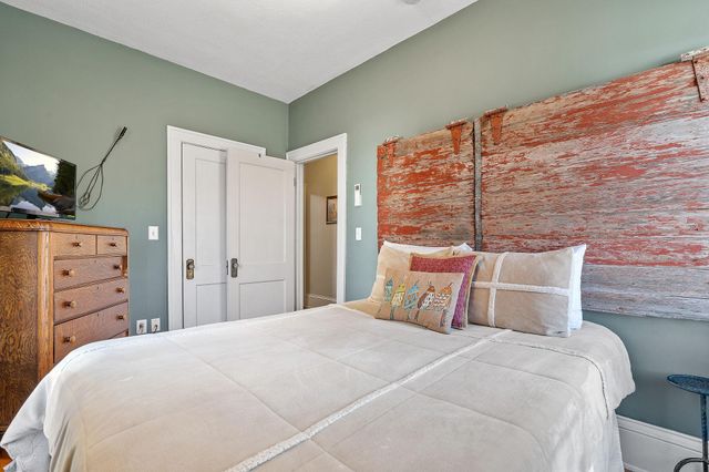 3628 Nicollet Avenue, Minneapolis, MN 55409