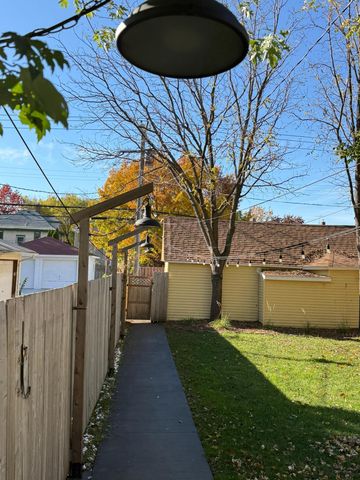 3628 Nicollet Avenue, Minneapolis, MN 55409