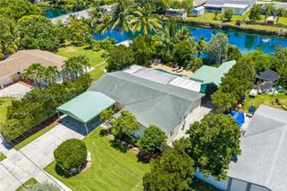 19511 Sterling Dr, Cutler Bay, FL 33157