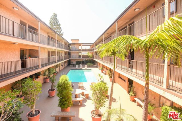 2501 W Redondo Beach Boulevard 237, Gardena, CA 90249