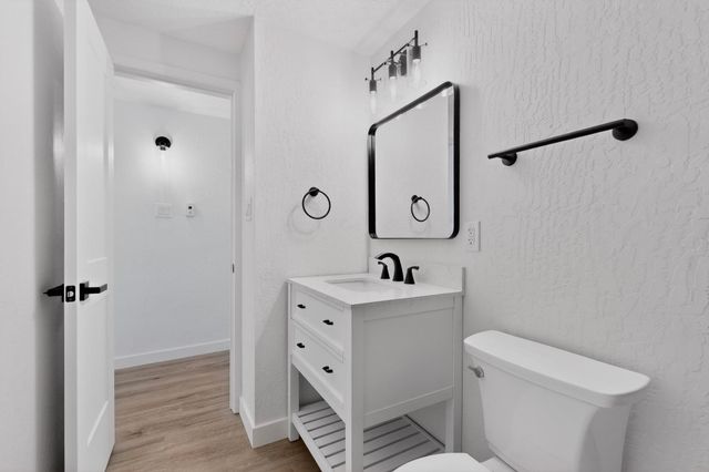 11605 Mountain Road NE, Albuquerque, NM 87112