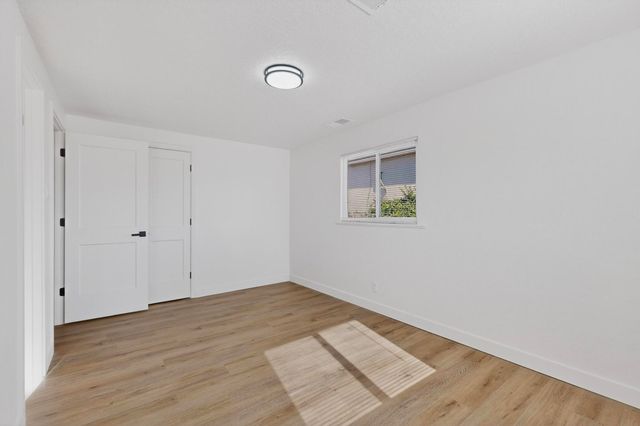 11605 Mountain Road NE, Albuquerque, NM 87112