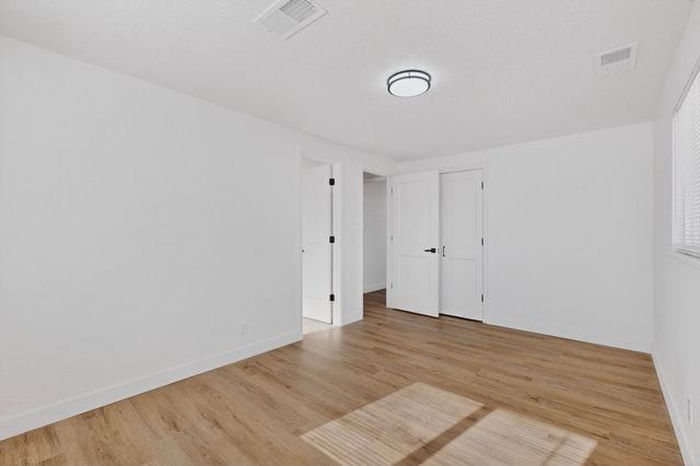 11605 Mountain Road NE, Albuquerque, NM 87112