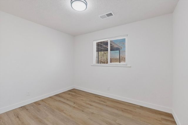 11605 Mountain Road NE, Albuquerque, NM 87112
