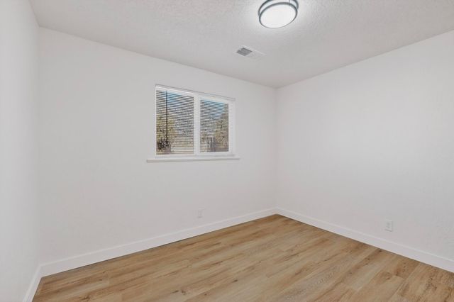 11605 Mountain Road NE, Albuquerque, NM 87112