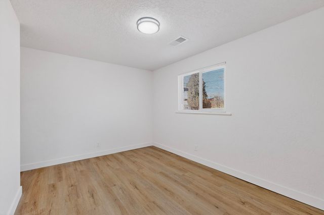 11605 Mountain Road NE, Albuquerque, NM 87112