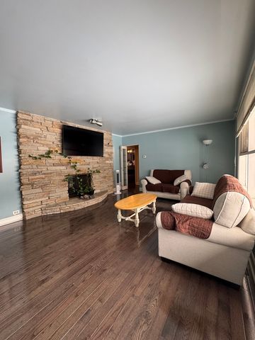 16037 Springfield Avenue, Markham, IL 60428