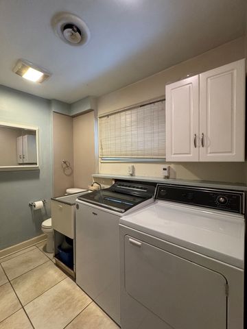 16037 Springfield Avenue, Markham, IL 60428