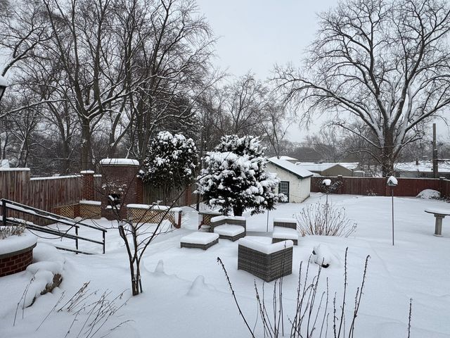 16037 Springfield Avenue, Markham, IL 60428