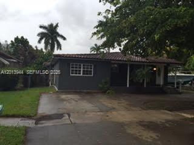 335 NE 114th St 1, Miami, FL 33161