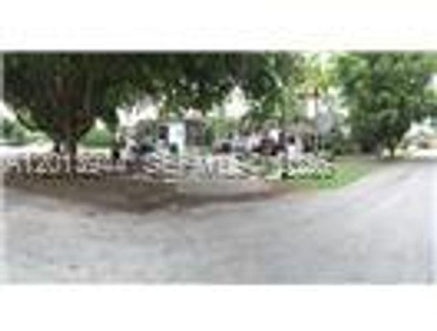 335 NE 114th St 1, Miami, FL 33161