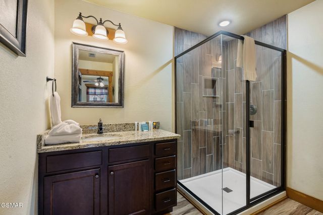 728 Still Hill Way, Gatlinburg, TN 37738