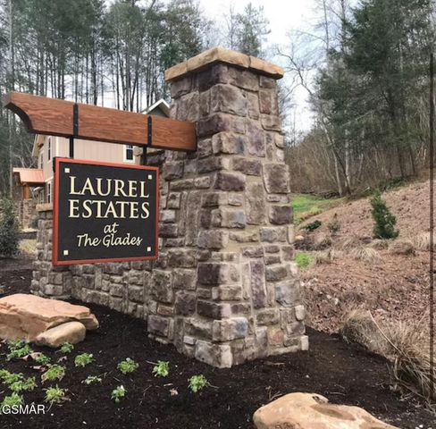 728 Still Hill Way, Gatlinburg, TN 37738