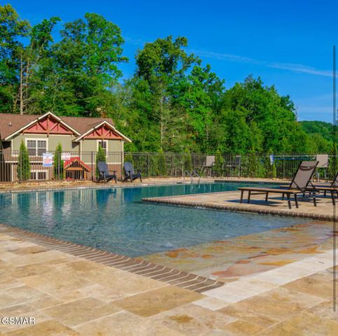 728 Still Hill Way, Gatlinburg, TN 37738