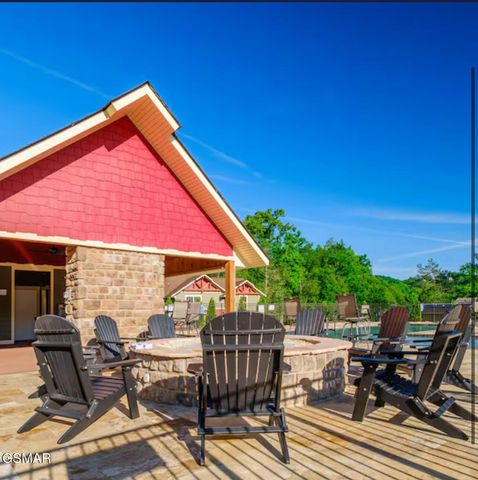 728 Still Hill Way, Gatlinburg, TN 37738