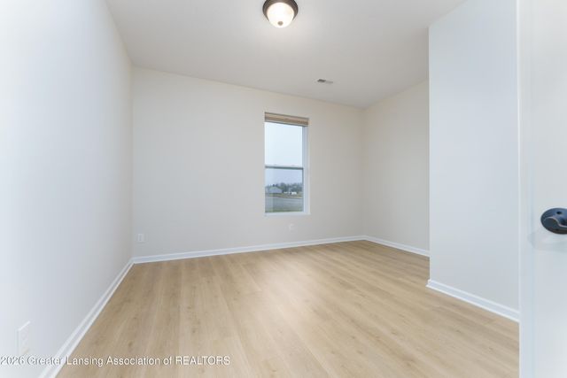 3905 Quarterhorse Road, East Lansing, MI 48823