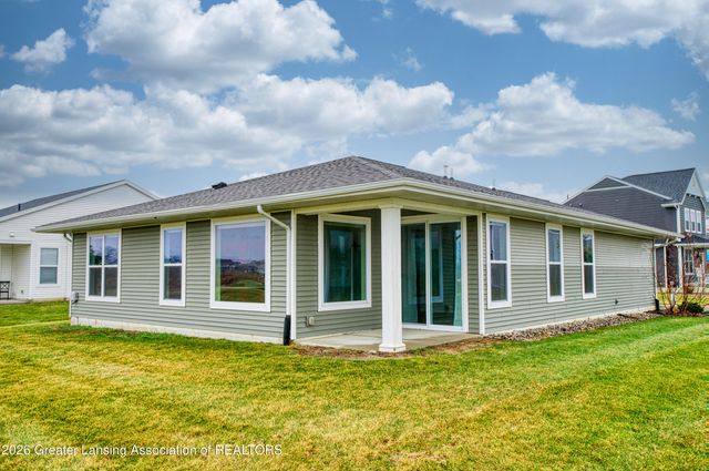 3905 Quarterhorse Road, East Lansing, MI 48823