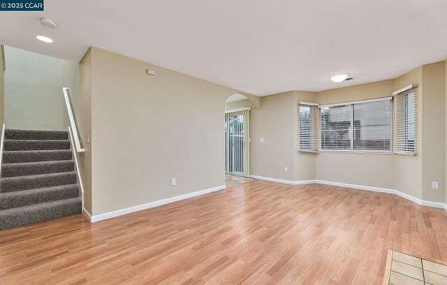 1896 Premier Pl, Concord, CA 94520