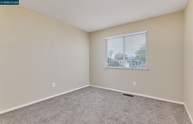 1896 Premier Pl, Concord, CA 94520