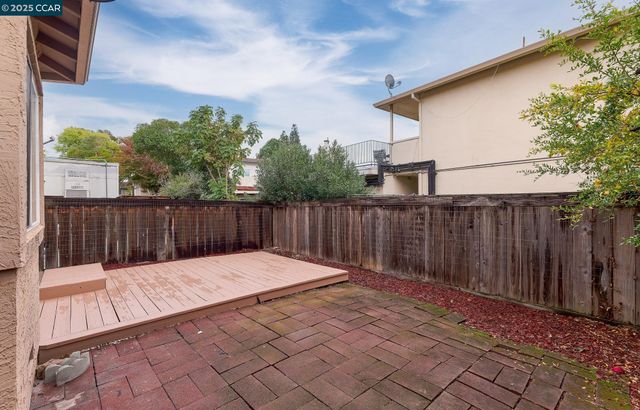 1896 Premier Pl, Concord, CA 94520