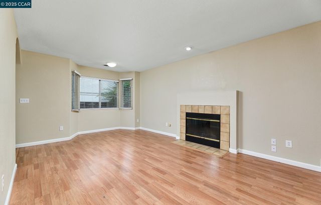 1896 Premier Pl, Concord, CA 94520