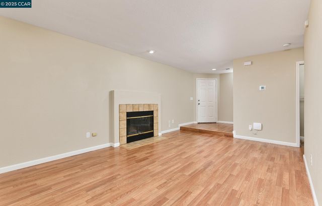 1896 Premier Pl, Concord, CA 94520