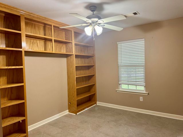 418 N Beech Street, Beebe, AR 72012