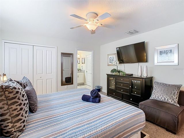 1579 MOON VALLEY DR, Davenport, FL 33896