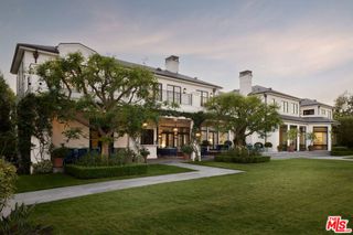 250 N Carolwood Drive, Los Angeles, CA 90077