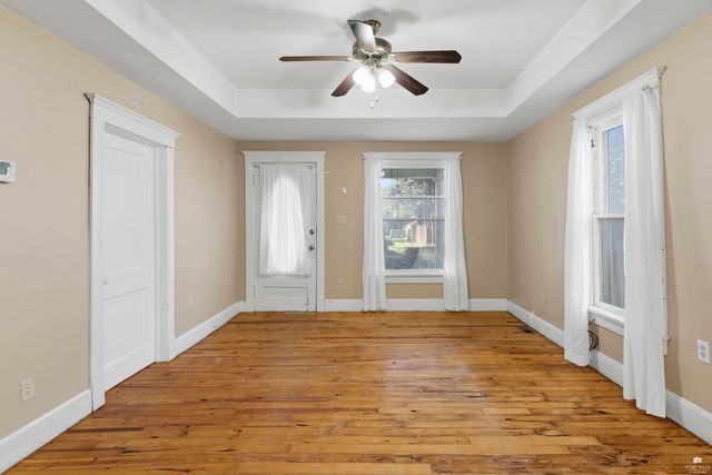 522 Colorado Street, Manhattan, KS 66503