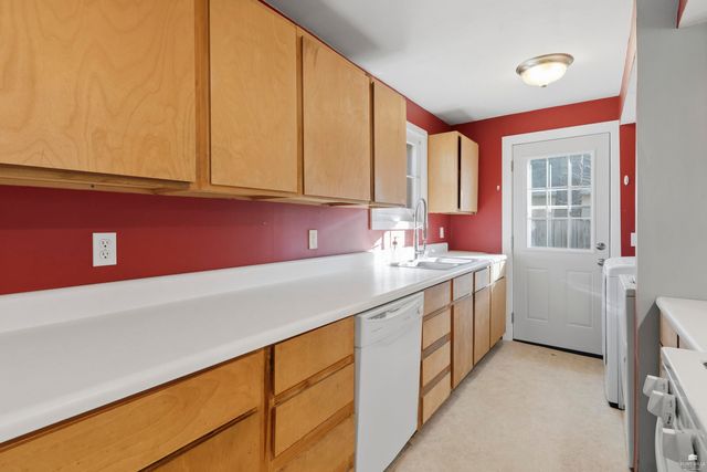 522 Colorado Street, Manhattan, KS 66503