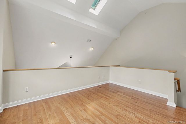 34 Winding Ridge Road, White Plains, NY 10603